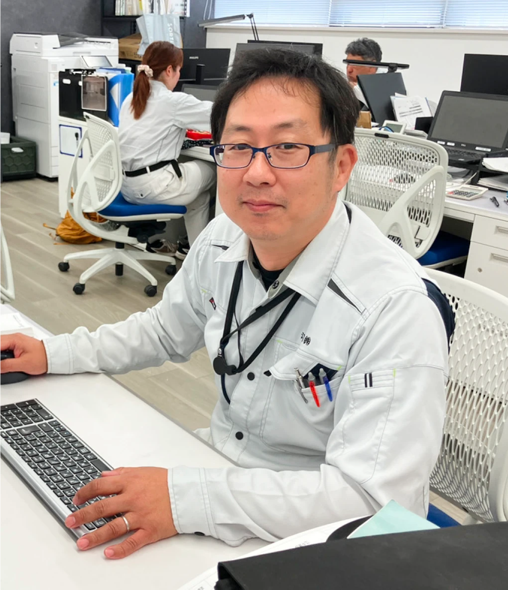 先輩社員の画像